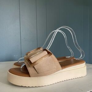 SIMONA ROSSI Women’s Size 37 6 1/2 Beige Suede Leather Platforms  Sandals Italy